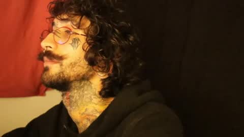 Snapshot of hatsumotokyoto chatting on February 2025 04:58:01 AM More content 2 online show from February 2025 04:58:01 AM