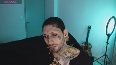 Snapshot of hatsumotokyoto chatting on October 2025 04:32:01 AM More content 2 online show from October 2025 04:32:01 AM