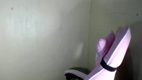 Snapshot of hawadiha chatting on June 2026 04:35:02 AM LIX online show from June 2026 04:35:02 AM