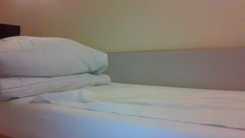 Hawk5800 online show from December 2024 08:14:02 PM