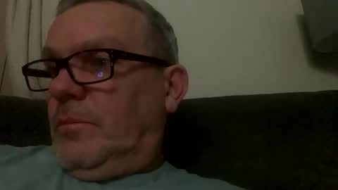 Snapshot of hawks2113 chatting on February 2025 10:42:01 PM hawks2113 online show from February 2025 10:42:01 PM