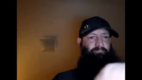 Snapshot of hawktalon007 chatting on October 2025 10:27:02 AM Robert online show from October 2025 10:27:02 AM