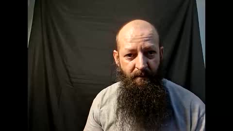 Snapshot of hawktalon007 chatting on March 2026 09:55:02 AM Robert online show from March 2026 09:55:02 AM