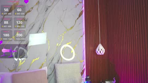 haylie  See you tonight at 8pm Colombia time online show from December 2024 07:10:01 AM