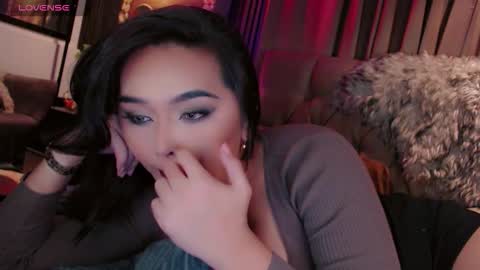 Snapshot of hay_fa chatting on October 2025 11:17:01 AM HAYFA online show from October 2025 11:17:01 AM