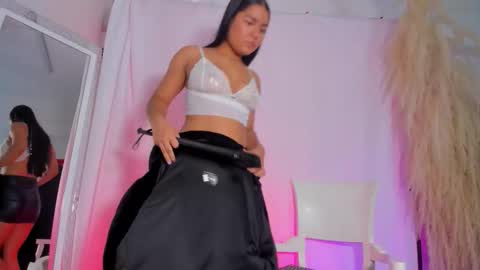 Hayami  online show from September 2025 12:21:02 PM