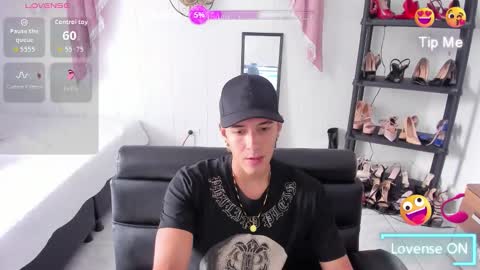 Hayen Boy online show from November 2025 07:12:01 PM