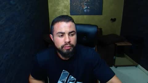 Snapshot of hayeswood chatting on November 2025 05:31:02 AM HayesWood online show from November 2025 05:31:02 AM