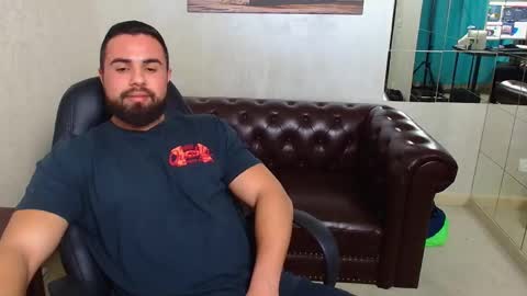 Snapshot of hayeswood chatting on December 2025 05:55:02 AM HayesWood online show from December 2025 05:55:02 AM