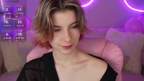 Snapshot of haylaamber chatting on December 2024 08:11:01 PM haylaamber online show from December 2024 08:11:01 PM