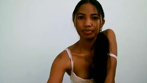hayleegirl online show from June 2026 05:23:02 AM
