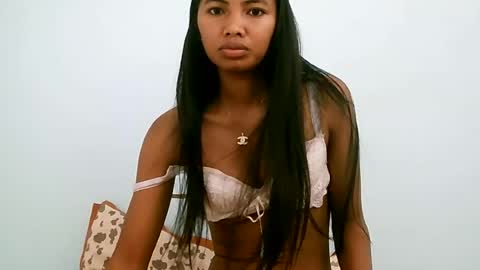hayleegirl online show from June 2026 04:48:02 AM