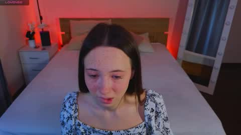 Snapshot of haylefirehot chatting on November 2025 01:41:01 AM Hayle online show from November 2025 01:41:01 AM