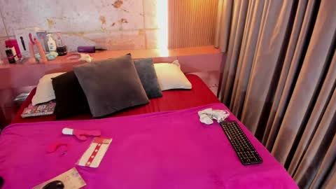 Snapshot of haylenpark chatting on September 2025 10:03:02 AM haylenpark online show from September 2025 10:03:02 AM