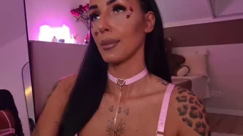 Snapshot of hayleybabe4 chatting on February 2026 10:06:01 PM Hayley online show from February 2026 10:06:01 PM