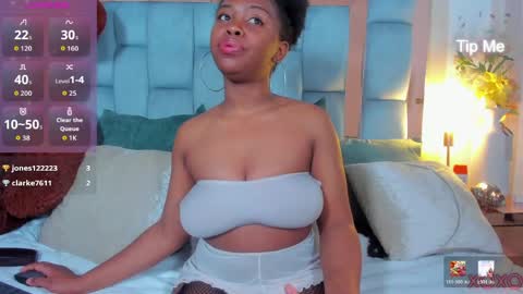 hazel_lanee online show from May 2026 04:30:02 AM