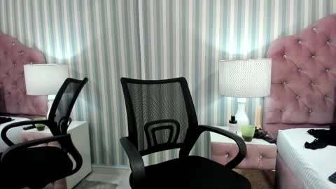 HazelMoret online show from February 2025 05:31:01 PM