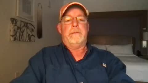 Snapshot of hdeuce22 chatting on February 2025 10:42:02 PM Hdeuce22 online show from February 2025 10:42:02 PM