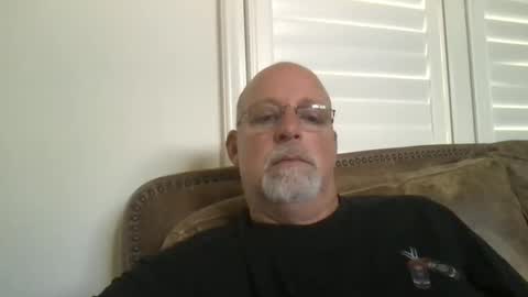 Snapshot of hdeuce22 chatting on October 2025 07:11:02 PM Hdeuce22 online show from October 2025 07:11:02 PM