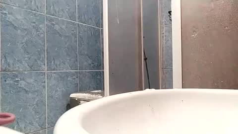 Snapshot of hdhdhhdhj chatting on January 2025 04:00:02 AM hdhdhhdhj online show from January 2025 04:00:02 AM