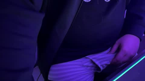 Snapshot of hdu94120 chatting on December 2024 07:15:02 AM hdu94120 online show from December 2024 07:15:02 AM