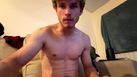 Snapshot of healthiest_cock chatting on August 2026 05:42:02 AM healthiest_cock online show from August 2026 05:42:02 AM