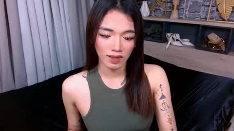 Snapshot of heather_winter chatting on February 2026 07:43:01 PM HEATHER online show from February 2026 07:43:01 PM
