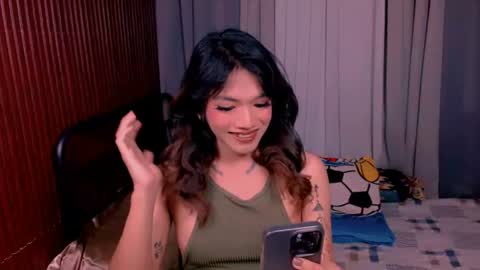 Snapshot of heather_winter chatting on July 2026 03:02:02 AM HEATHER online show from July 2026 03:02:02 AM