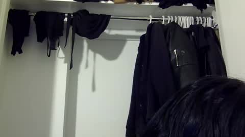 heatwavee online show from December 2024 09:37:01 PM