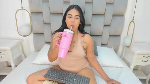 Snapshot of heaven__7 chatting on January 2026 07:28:02 PM heaven 7 online show from January 2026 07:28:02 PM