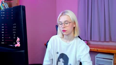 Our names are Anette and Alice online show from December 2024 02:49:01 PM