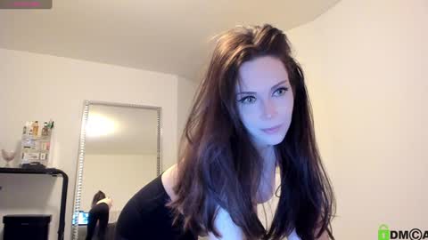 Snapshot of heaveniabb chatting on January 2025 04:36:02 AM Helen online show from January 2025 04:36:02 AM