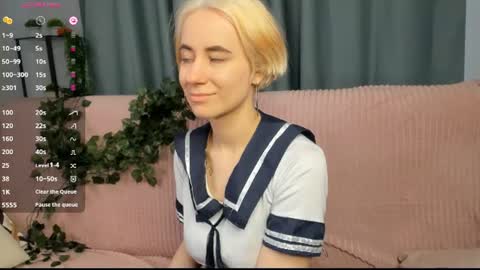 heavenmoth online show from June 2026 01:36:01 PM