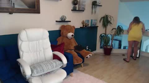 Snapshot of hebelongs2her chatting on October 2025 07:05:02 PM hebelongs2her online show from October 2025 07:05:02 PM