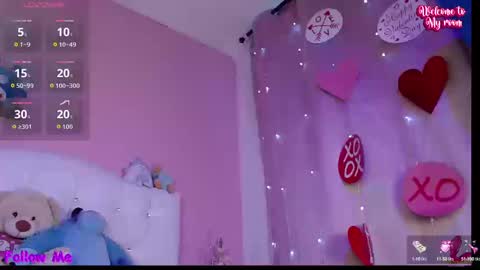 Snapshot of hecate23 chatting on September 2025 01:13:01 PM Cath online show from September 2025 01:13:01 PM