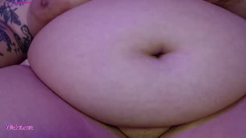 Snapshot of hecate23 chatting on November 2025 02:17:01 PM Cath online show from November 2025 02:17:01 PM