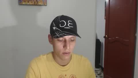 hefesto_69 online show from November 2025 11:08:02 PM