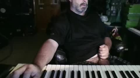 heguy46 online show from May 2026 06:19:01 AM