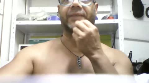 Heist Stein online show from October 2025 10:21:02 PM