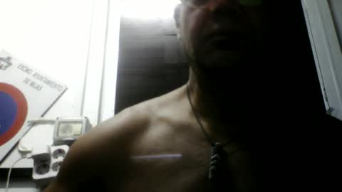 Snapshot of heistt chatting on June 2026 10:44:01 PM Heist Stein online show from June 2026 10:44:01 PM
