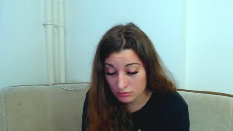 helen_adams_ online show from December 2024 11:39:02 AM