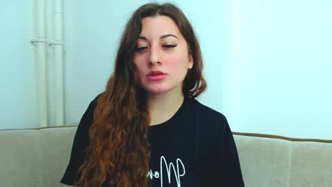 helen_adams_ online show from December 2024 01:51:02 PM