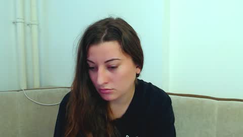 helen_adams_ online show from January 2025 12:02:01 PM