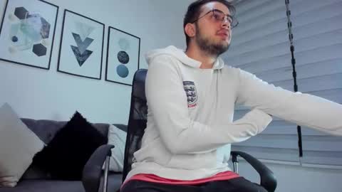 helen online show from March 2026 12:22:01 PM