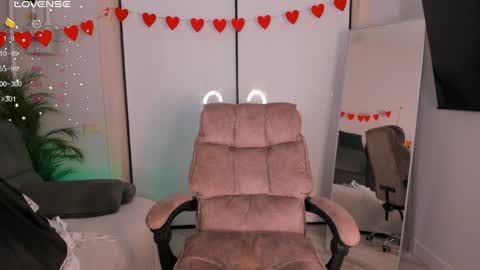 Helen online show from March 2026 02:17:01 PM