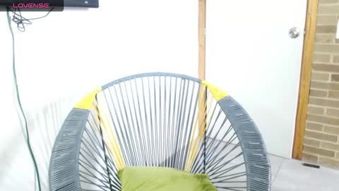 Snapshot of helenacyruss666 chatting on November 2025 05:52:01 PM Only 18 cyrus online show from November 2025 05:52:01 PM