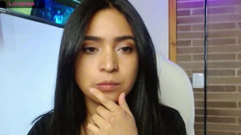 Snapshot of helenacyruss666 chatting on November 2025 05:22:01 PM Only 18 cyrus online show from November 2025 05:22:01 PM