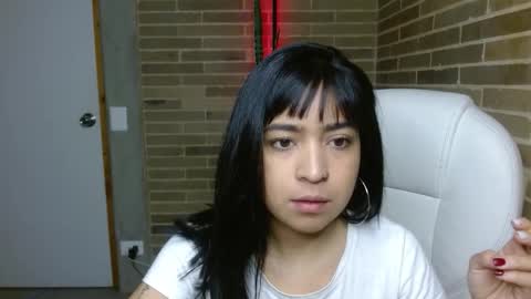 Snapshot of helenacyruss666 chatting on December 2025 09:46:02 AM Only 18 cyrus online show from December 2025 09:46:02 AM