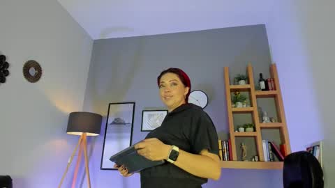 Helena online show from January 2026 09:57:02 AM