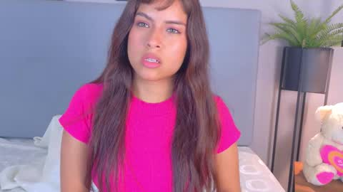 helenafoumier online show from March 2026 11:48:02 PM